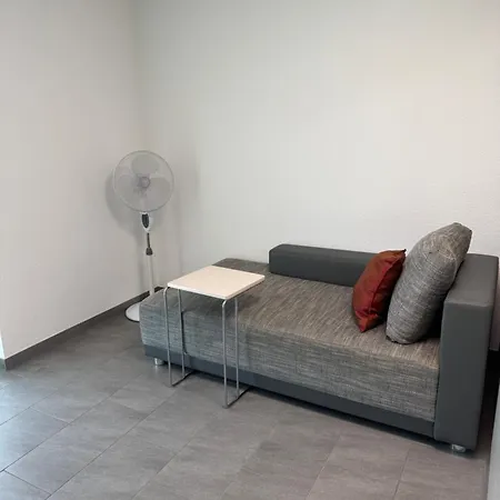 Luxus 111 Direkt Am Flughafen-messe Und Si-centrum Stuttgart Apartment