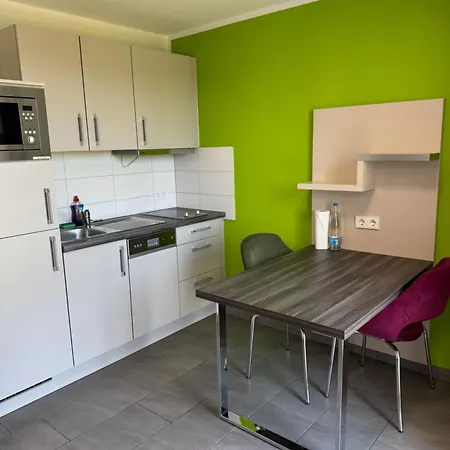 Apartmán Schoenes 111 Direkt Am Flughafen-messe Und Si-centrum Stuttgart *